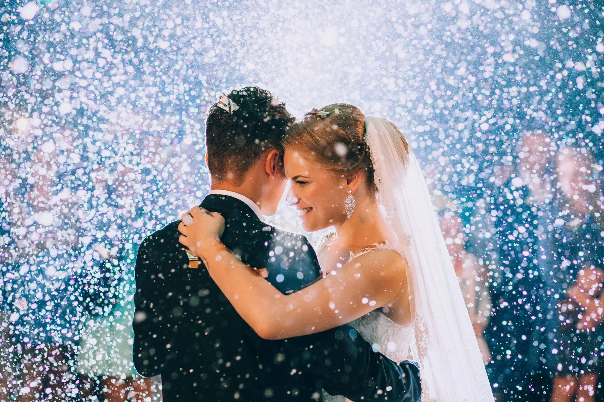 Un DJ qui joue vos musiques pour votre Mariage !